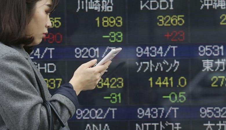 Saham Asia diperdagangkan datar dengan dunia pada rekor tertinggi