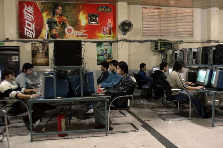 Protes Pencurian Besar: Warga Hong Kong dan Gamer Cina bertempur secara online