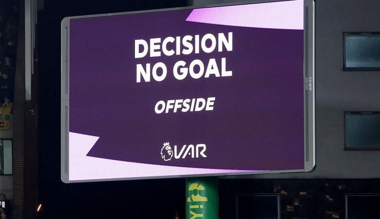 Sepak bola: VAR hanya untuk kesalahan ‘jelas dan jelas’ kata kepala aturan utama