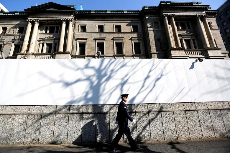 Bank of Japan Suku Bunga Tidak Berubah, Naikkan Perkiraan Pertumbuhan