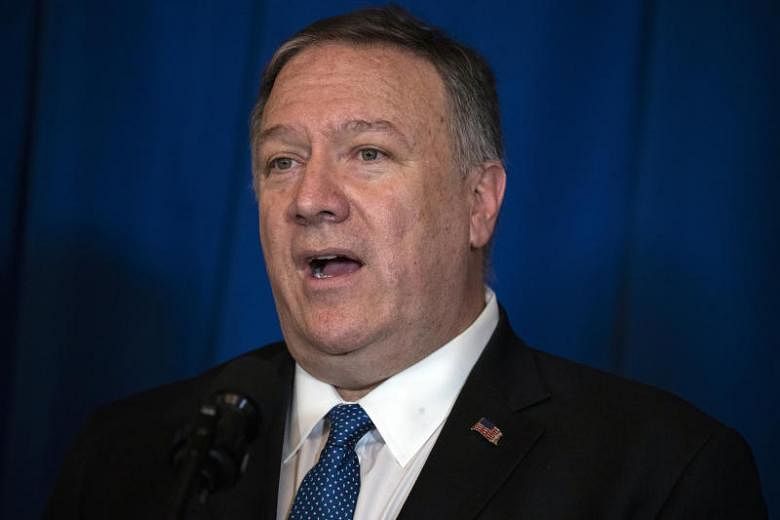 Pompeo pergi ke Ukraina saat awan pemakzulan menggantung di atas Trump